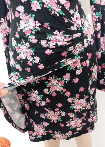 Dantel Detaylı Pembe Çiçek Desenli Hamile Elbisesi - Görsel 4