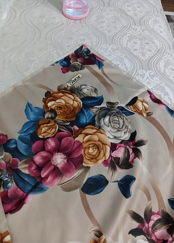 eşarp az iğne izleri var - Görsel 2