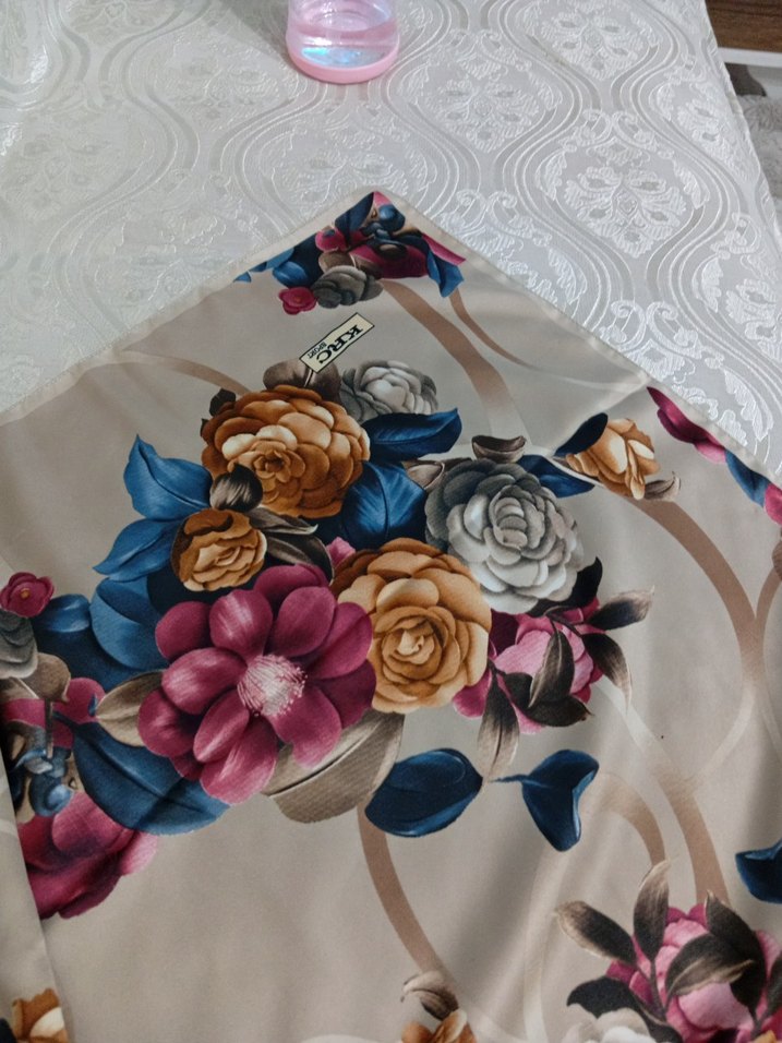 eşarp az iğne izleri var - Görsel 2