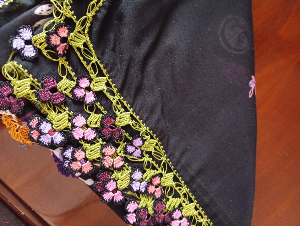 Çiçek İşlemeli iki kenarli oya - Görsel 2