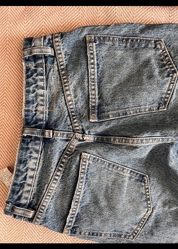 32 Beden Zara boru paça dar kalıp jean pantolon