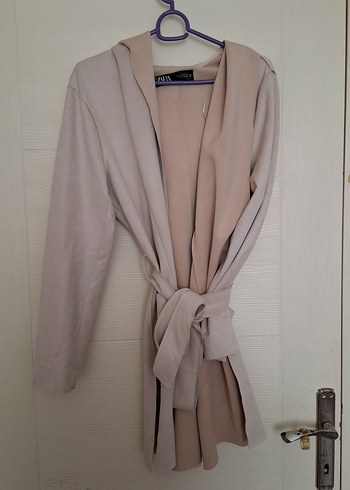 Zara Bej Kaban, Drapeli, Uzun Kollu