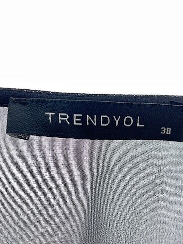 38 Beden siyah Renk Trendyol & Milla Bluz %70 İndirimli.