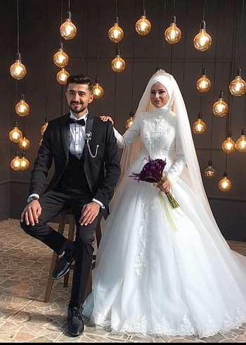 Gelinlik Uzun Kollu Yüksek Yakalı Prenses Gelinlik