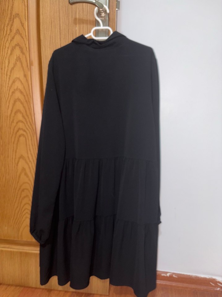 Düğmeli Siyah Midi Çocuk Elbise - Görsel 3