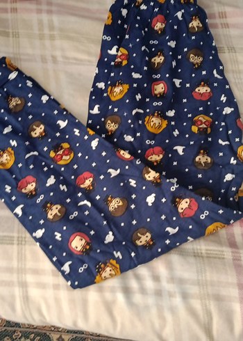 3 4 yaş takım sıfır hiç kullanılmamıştır - Görsel 2