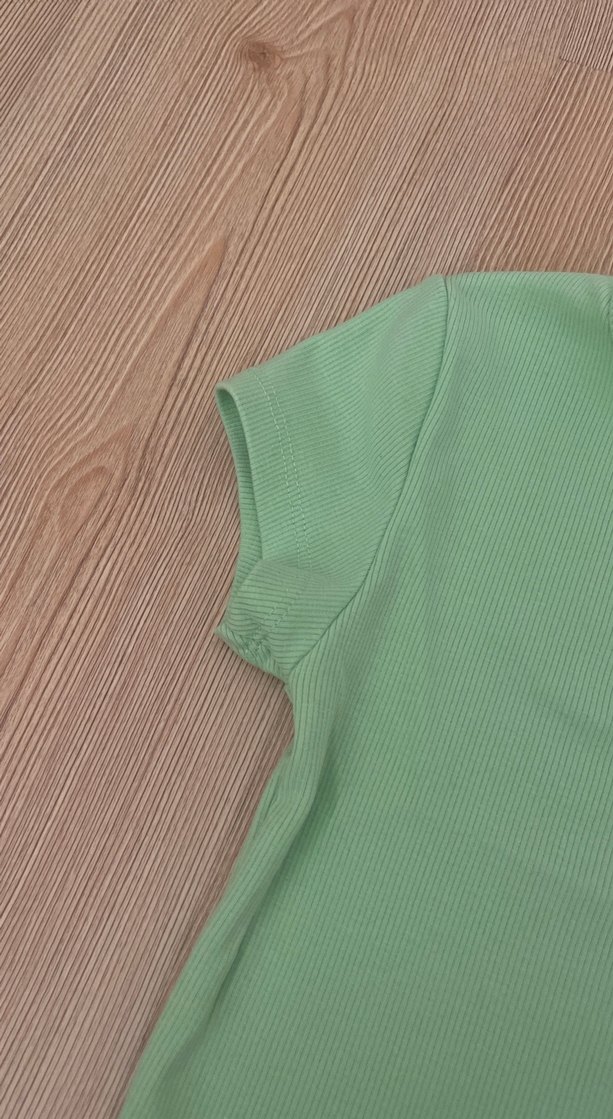 Yeşil Pamuklu Kadın Kısa Kollu Crop - Görsel 3