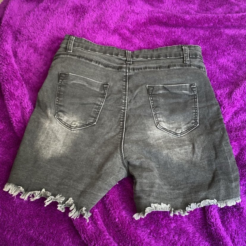 Gri Mini Kot Şort - Görsel 2