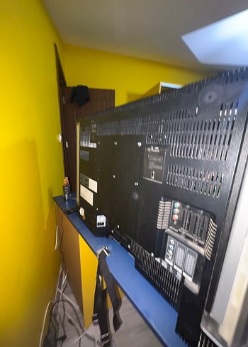 Siyah Philips Monitör Televizyon - Görsel 3