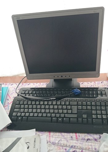 Gri AOC Bilgisayar Monitörü - Görsel 2