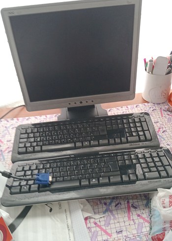 Gri AOC Bilgisayar Monitörü - Görsel 4