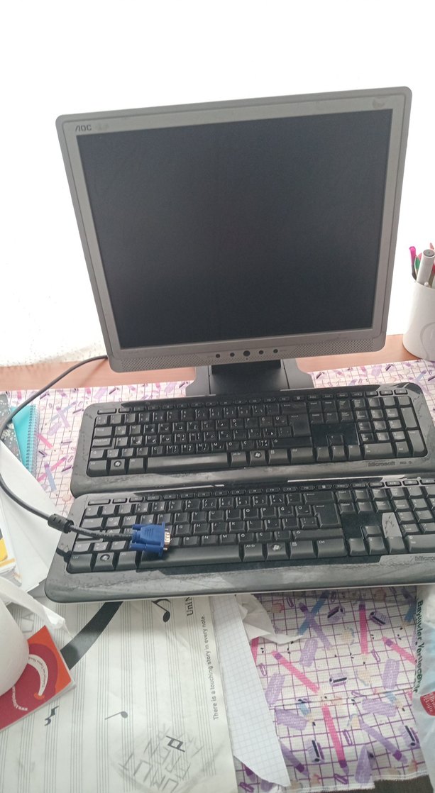 Gri AOC Bilgisayar Monitörü - Görsel 5