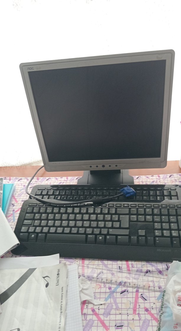 Gri AOC Bilgisayar Monitörü - Görsel 2