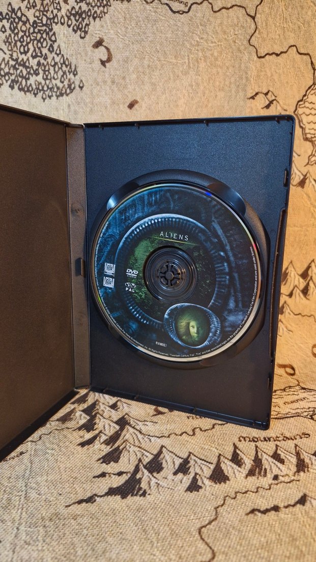 Aliens (Yaratıklar) Özel Versiyon DVD! - Görsel 3