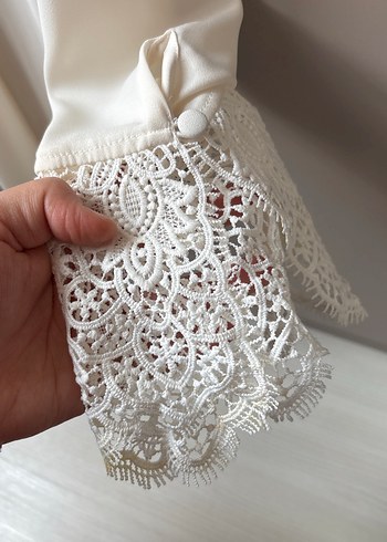 Dantel Detaylı şifon  ekru İpek Gömlek - Görsel 2