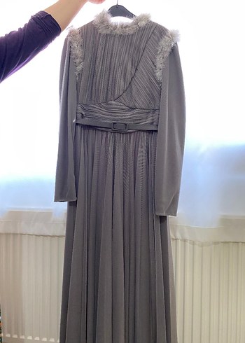 Gri Drapeli Uzun Kollu Gotik Nişan Elbisesi - Görsel 2