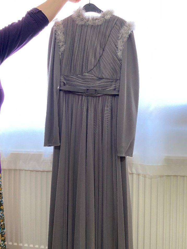 Gri Drapeli Uzun Kollu Gotik Nişan Elbisesi - Görsel 2