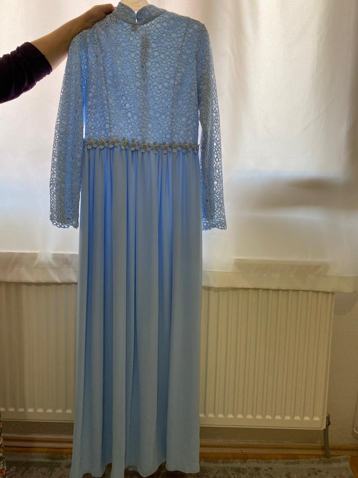 Uzun Kollu Mavi Dantel Uzun Abiye Elbise - Görsel 2
