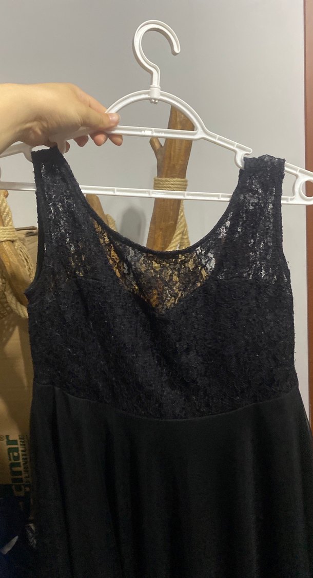 Dantel Detaylı Siyah Abiye Elbise - Görsel 3