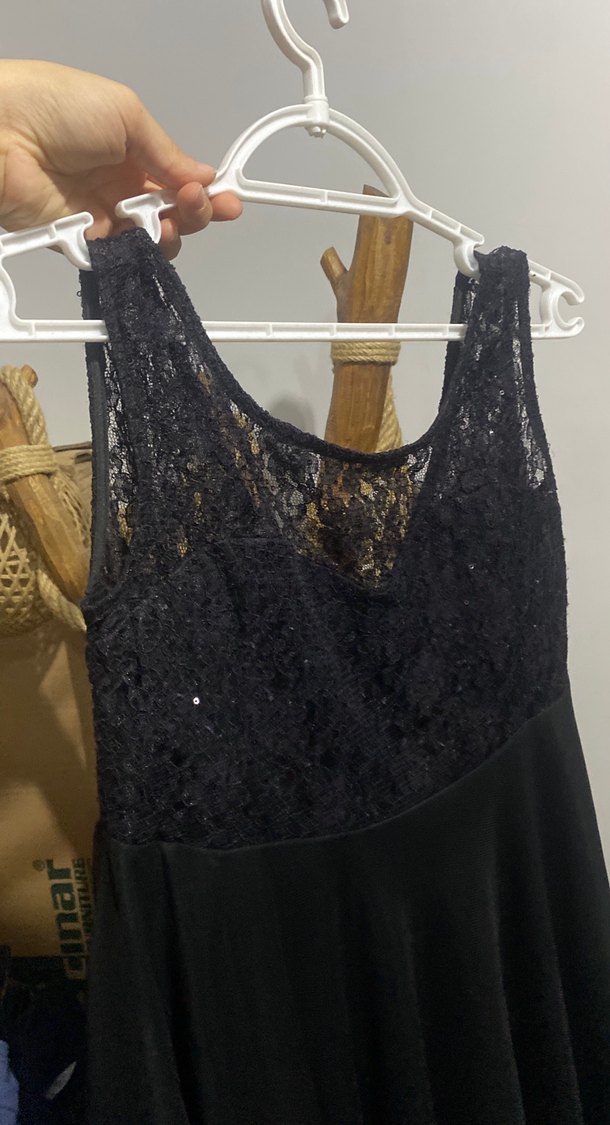 Dantel Detaylı Siyah Abiye Elbise - Görsel 2