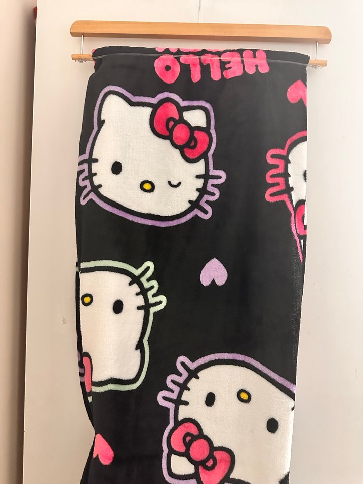 Hello Kitty Çocuk Battaniyesi - Pembe Desenli - Görsel 4