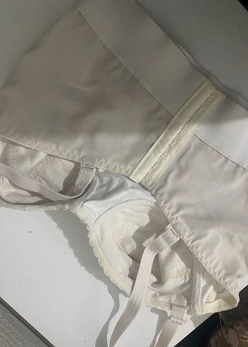 Beyaz Dantel Vintage Büstiyer - Görsel 3