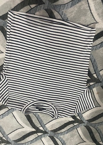 Kadın Beyaz Gri Çizgili Kısa Kollu Tişört - Görsel 2