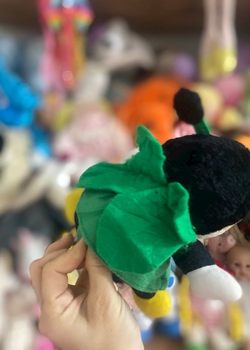 Renkli Yeşil Etekli Peluş Oyuncak - Görsel 3