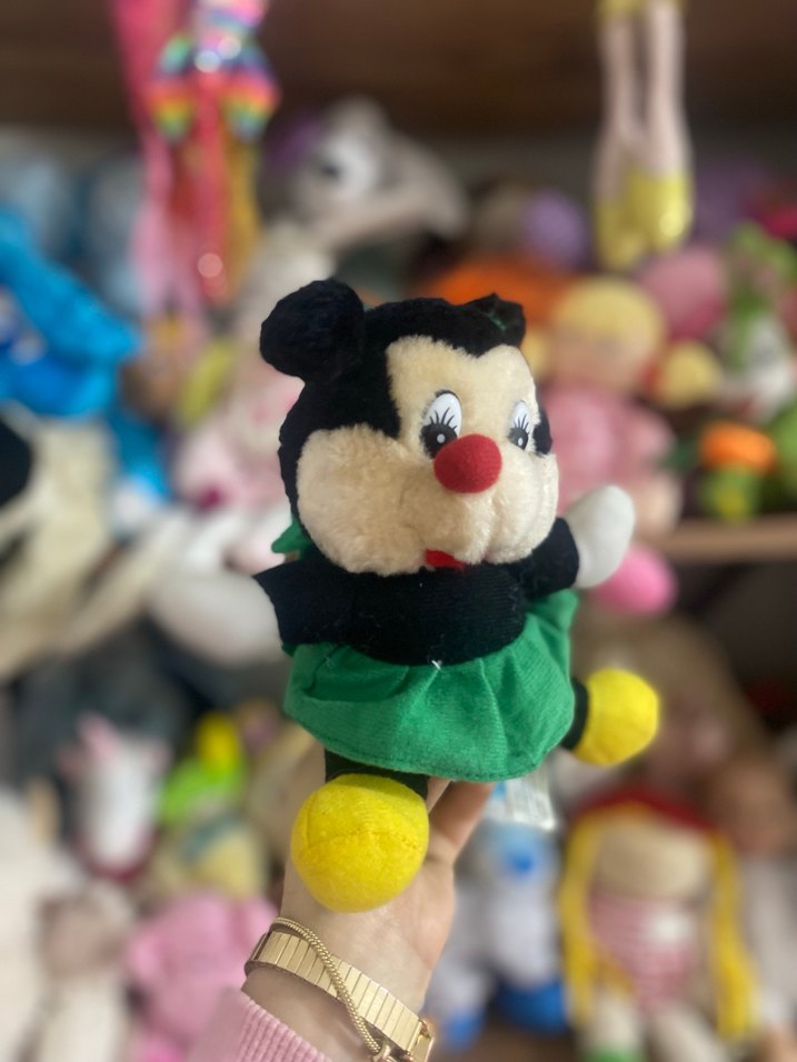 Renkli Yeşil Etekli Peluş Oyuncak - Görsel 2