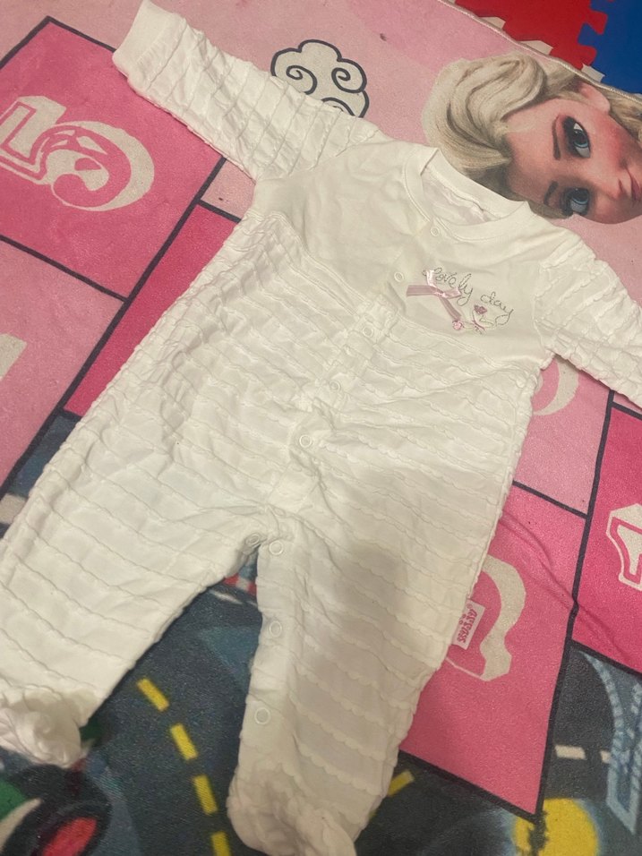 Beyaz Bebek Tulum - Görsel 2