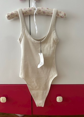 s Beden Zara etiketli body