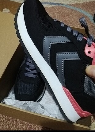 Hummel kadın