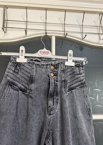 Gri Batik Desenli Bol Kesim Kadın Jean - Görsel 2