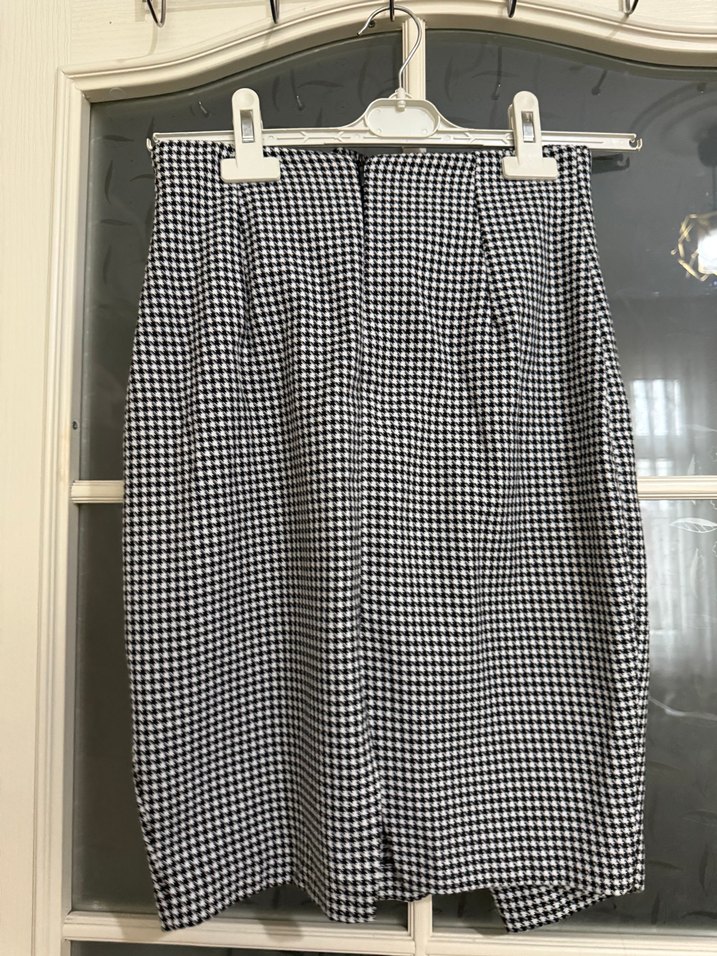 Kemer Detaylı Gri Kareli Midi Etek - Görsel 4