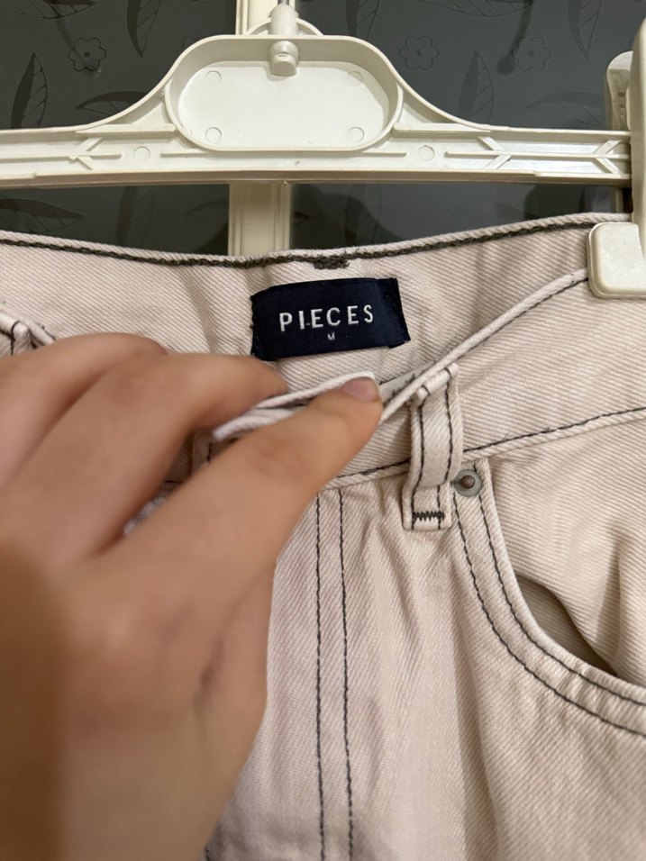 Bej Geniş Kesim Denim Kadın Pantolon - Görsel 3