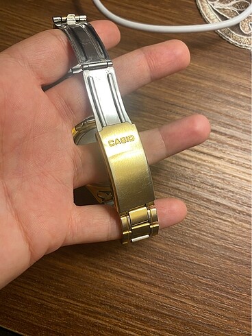  Beden altın Renk Casio saat