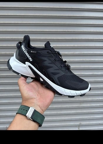 Salomon Siyah Beyaz Sehir Ve Outdoor Sneaker