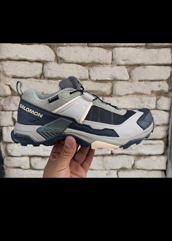 Salomon Lowa Outdoor Sneaker