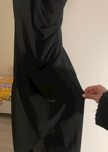 Siyah Drapeli V Yaka Midi Elbise - Görsel 3