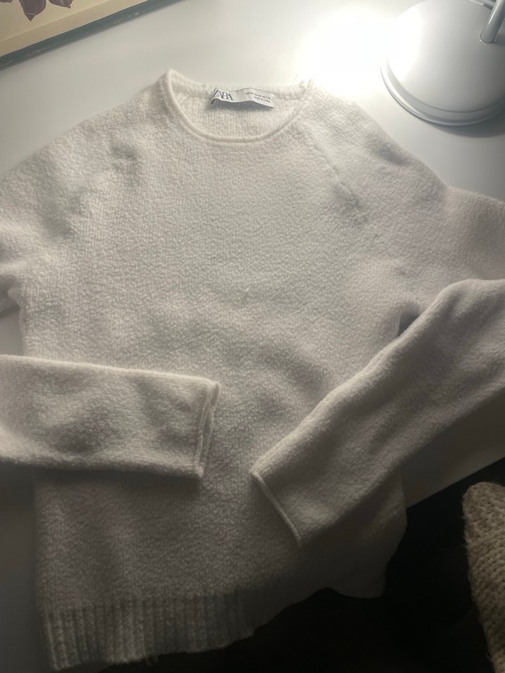 Beyaz Kadın Yumuşak Kazak - Görsel 3