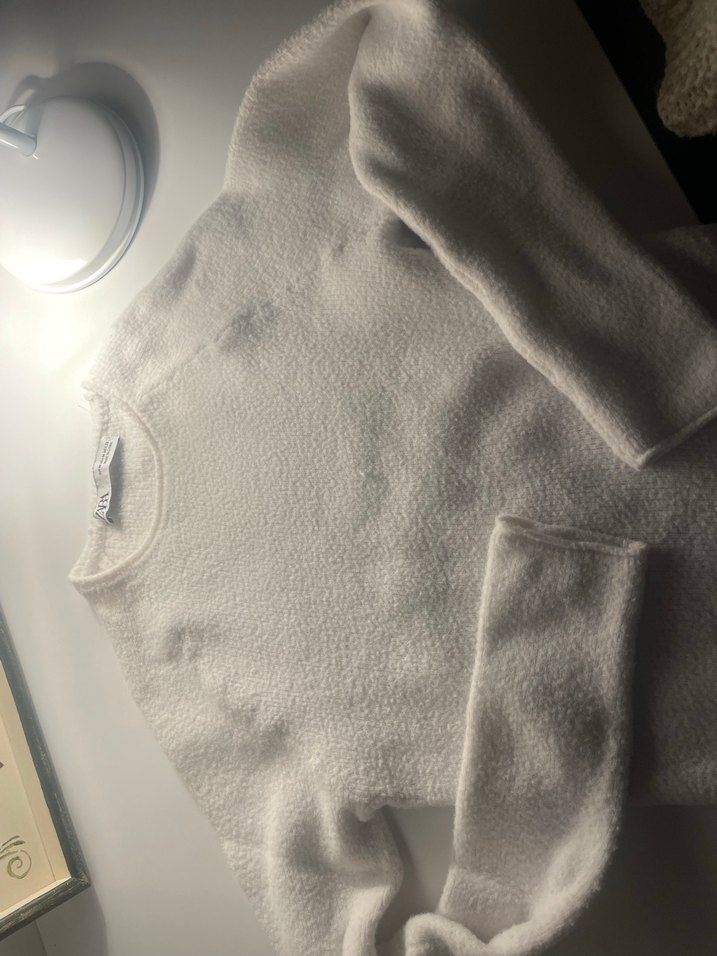 Beyaz Kadın Yumuşak Kazak - Görsel 4