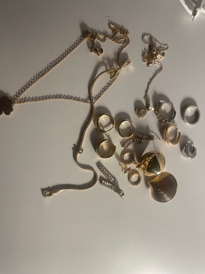 Altın Renk Zincir Detaylı Kadın Takı Seti - Görsel 3