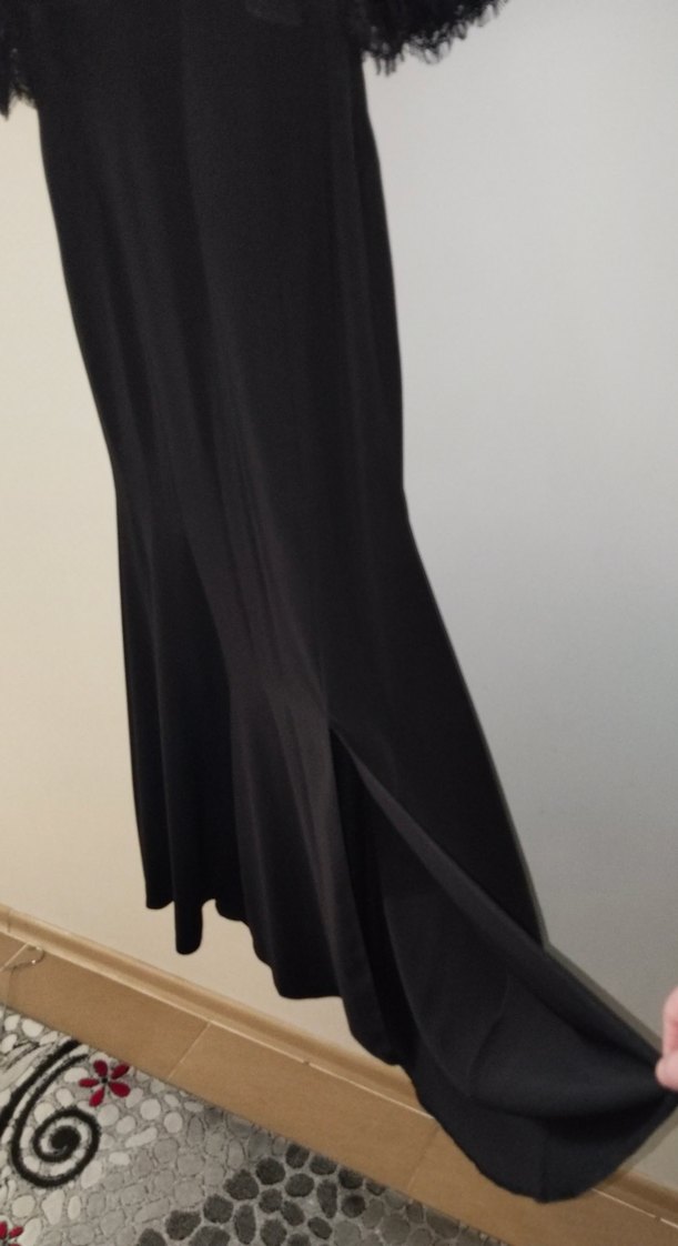 Siyah V Yaka Uzun Kadın Elbise - Görsel 4