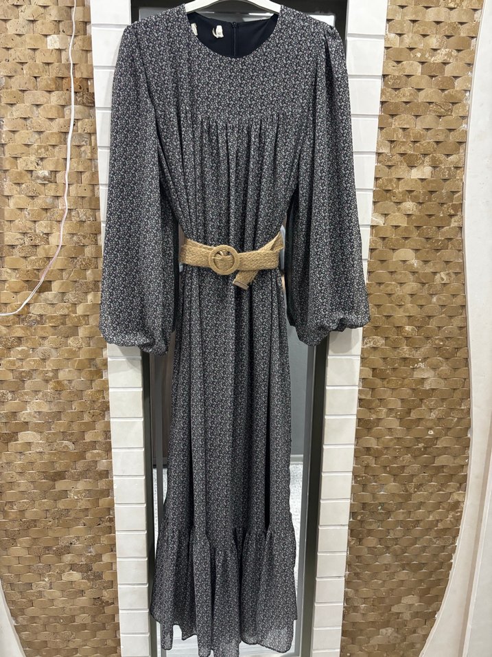 Çiçekli kadın şifon tesettür Kemerli Uzun Elbise - Görsel 3