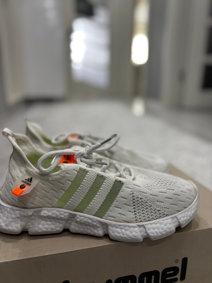 Adidas kadın spor ayakkabı - Görsel 3