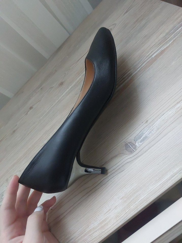 DERIMOD Kadın Siyah Deri Stiletto Topuklu Ayakkabı - Görsel 2