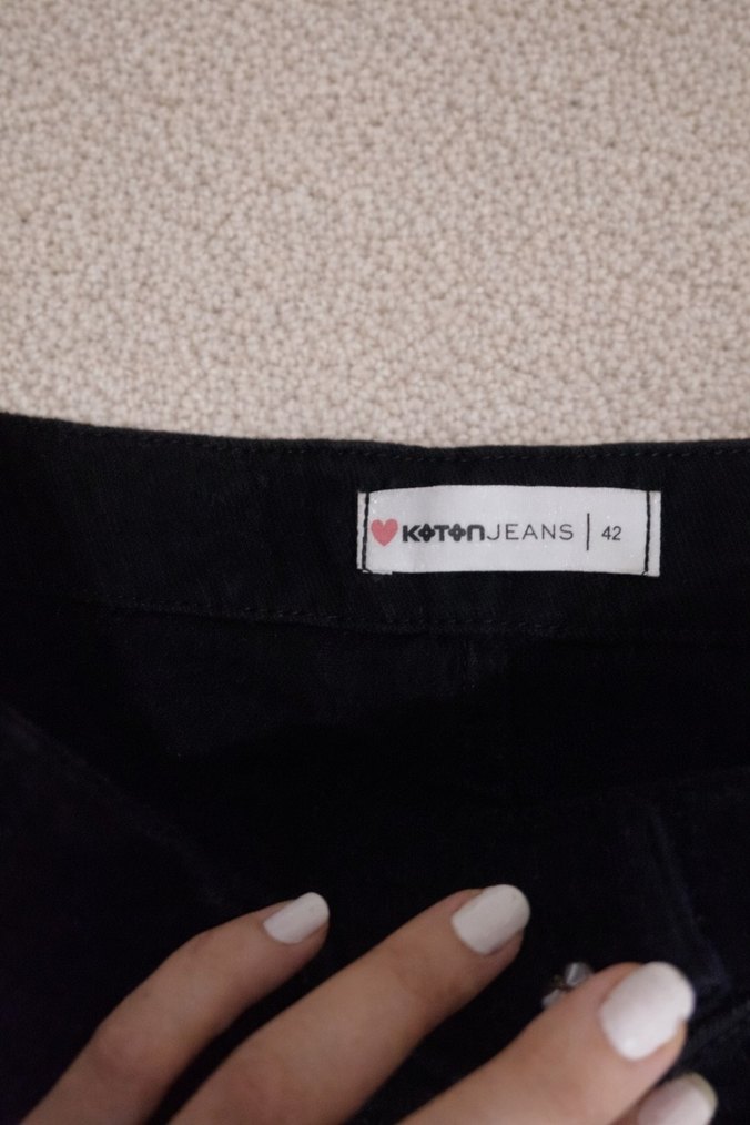 Siyah Süet Mini Etek - Görsel 2