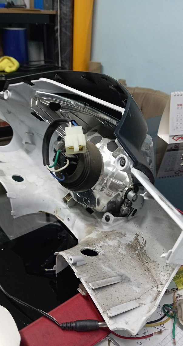 syn symphony ön far grenajı - Görsel 2