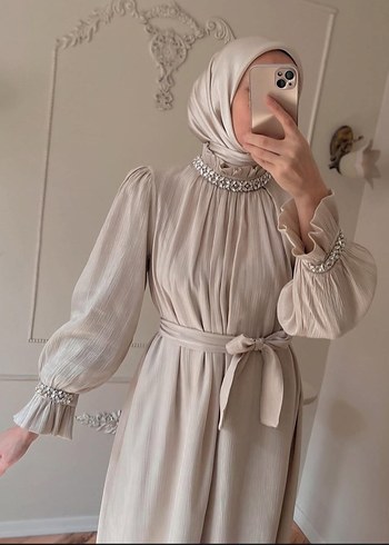 40 Beden byeminegul Vintage Taş Detaylı Elbise