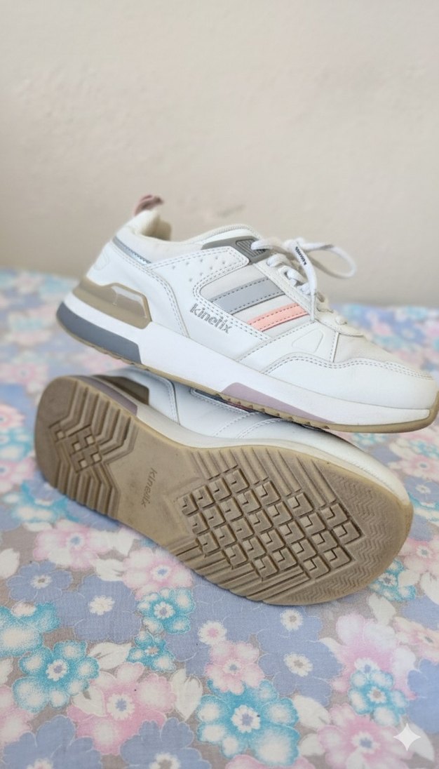 Kinetix Beyaz Bağcıklı Kız Sneakers - Görsel 2